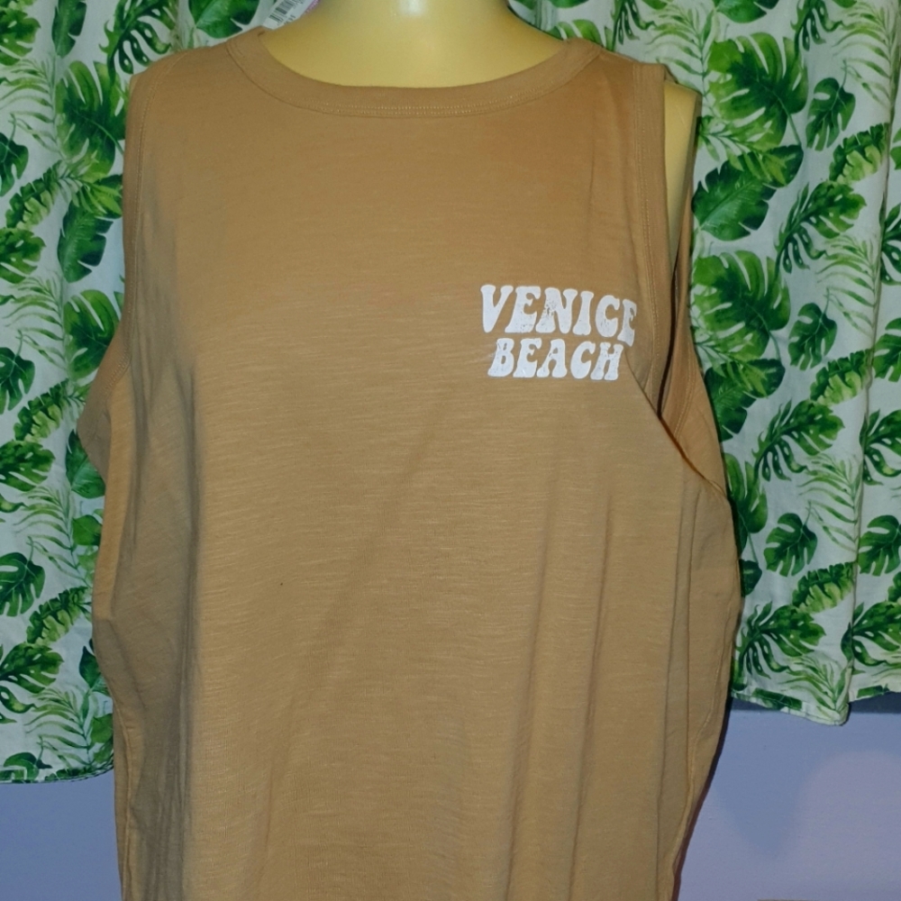 Ladies Sleeveless t-shirt 1Xl